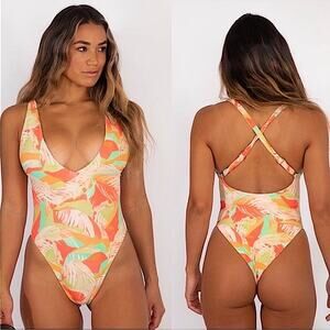 Skatie Zoey One Piece Swimsuit in Sunset Print S